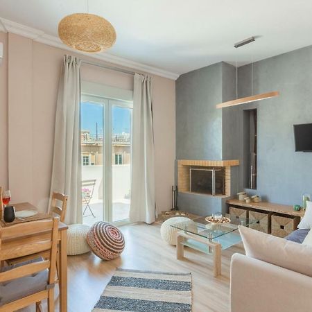 100M2 Luxury Apartment In The Heart Of Athens - Living Stone Emerald Bagian luar foto